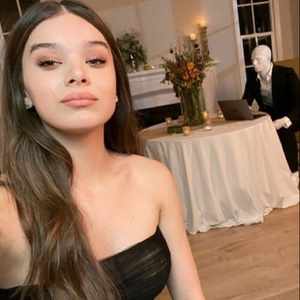 hailee steinfeld
