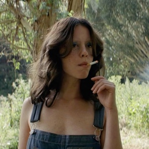 mia goth