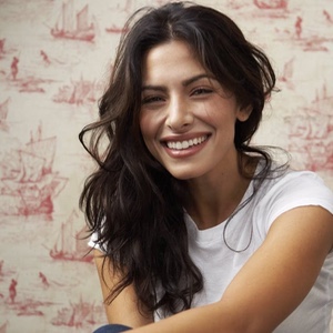 sarah shahi