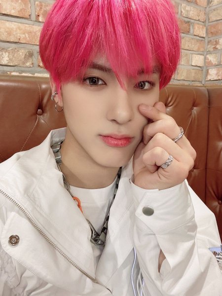 Bright Pink