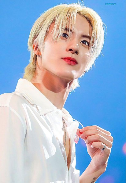 Long Blonde