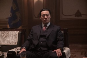 Kwak Sang-Cheon (The Man Standing Next)