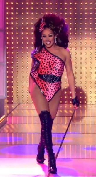 Phi Phi O’Hara (S4)