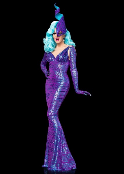 Charlie Hides (S9)