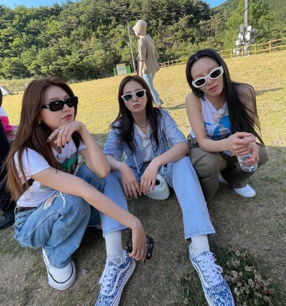 Skibidi By Girls' Generation - HRS