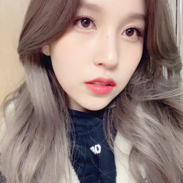 mina lesbian