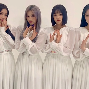 sbs inkigayo 210117 (hwaa)
