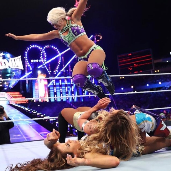 Alexa vs Naomi vs Carmella vs Mickie vs Natalya vs Becky - WM 33