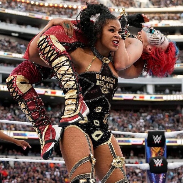Bianca Belair vs Asuka - WM 39