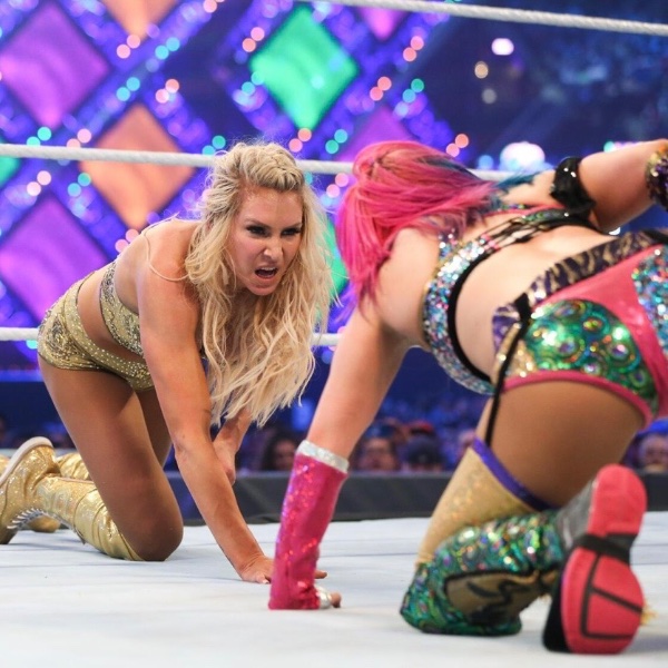 Charlotte Flair vs Asuka - WM 34