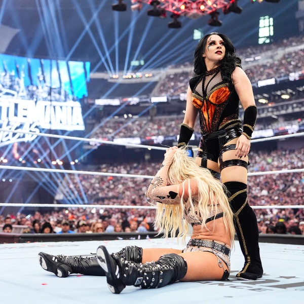 Stephanie Vaquer vs Liv Morgan - WM 42