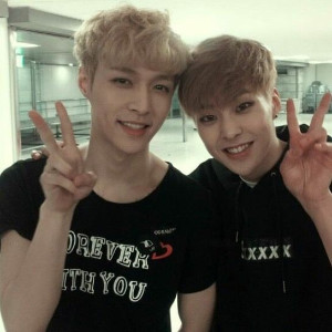 XiuLay (Xiumin, Lay)