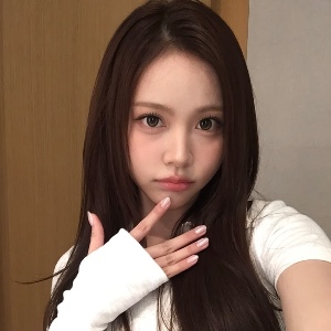 Carmen (Hearts2hearts)