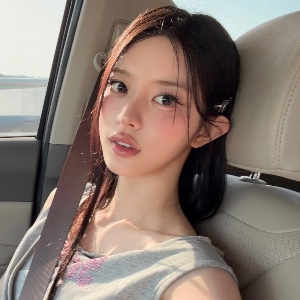 Minju (Illit)