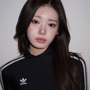 Rora (Babymonster)
