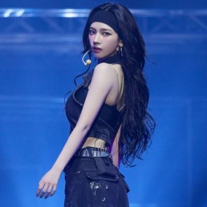 UP (JIwon)