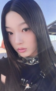 yoonchae (weverse global ver.)
