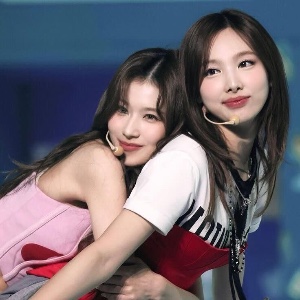 SaNayeon (Nayeon/Sana)