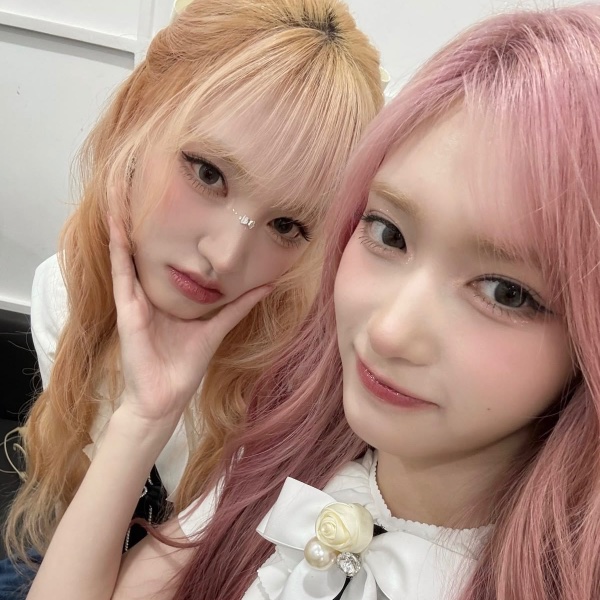 Akkaengz (LIZ + LEESEO)