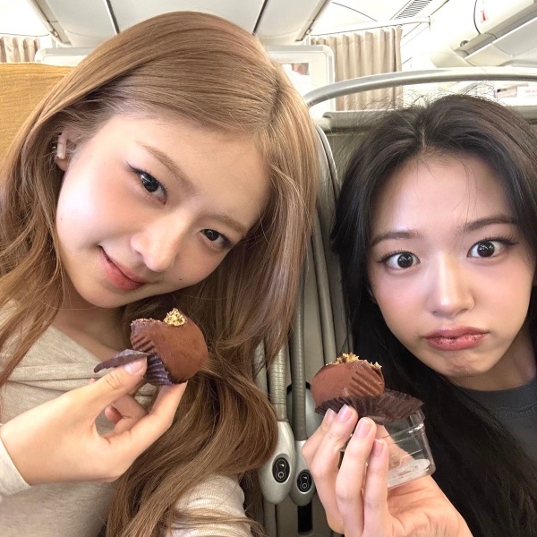 Dukongz (YUJIN + REI)
