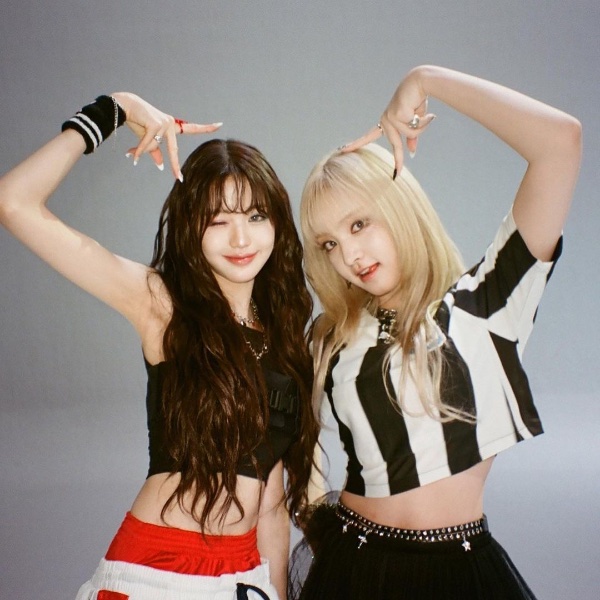 Youngliz (WONYOUNG + LIZ)