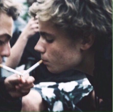 Tomny