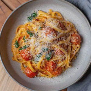 Tomato pasta