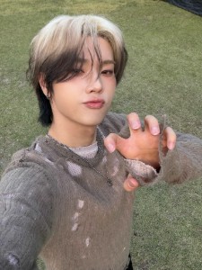 jungsu (xdinary heroes)