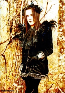 Teru - Noir Fleurir