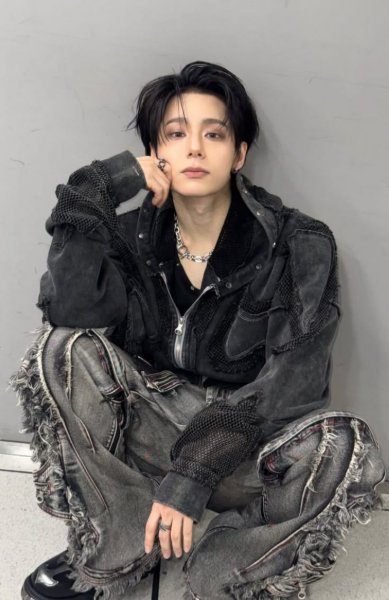 Hwanwoong oneus