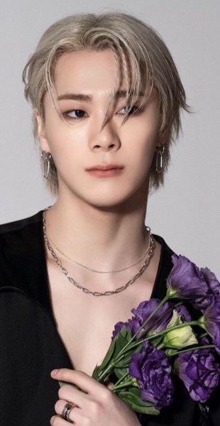 Moonbin astro