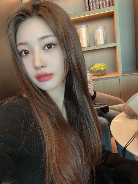Sihyeon everglow