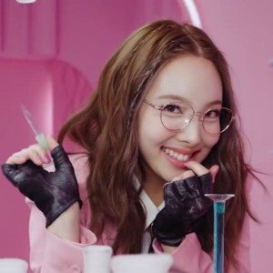 NAYEON