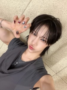 Short black hair with bangs!!