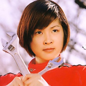 natsumi (carranger yellow)
