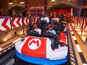 Mario Kart: Bowser’s Challenge