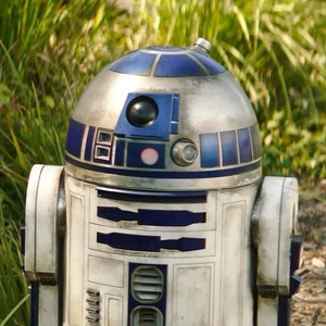 R2-D2