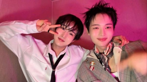 Hyuk & Seok