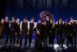 Singing in the rain/ Umbrella
