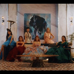 Dilemma by Apink