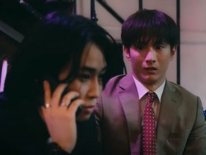 dominant yakuza and wimpy corporate slave