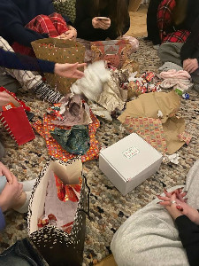 girls secret santa