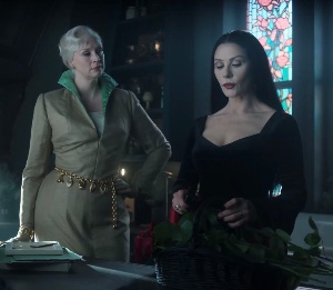 Morticia & Larissa