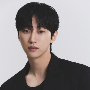 Jung Jinyoung