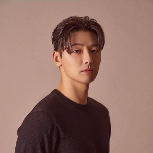 Kang Minhyuk
