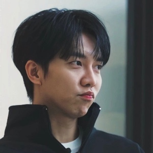 Lee Seunggi