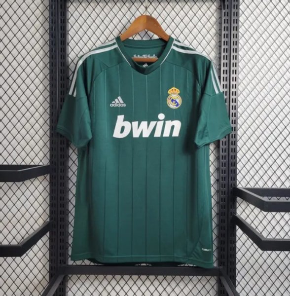 12-13 Away Kit