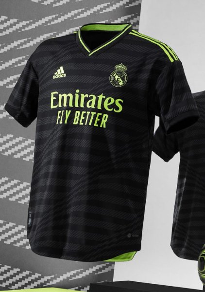 22-23 Away Kit