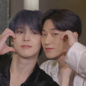 top yh / bottom sn