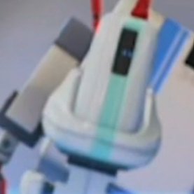 Shaking One-Eyed Robot
